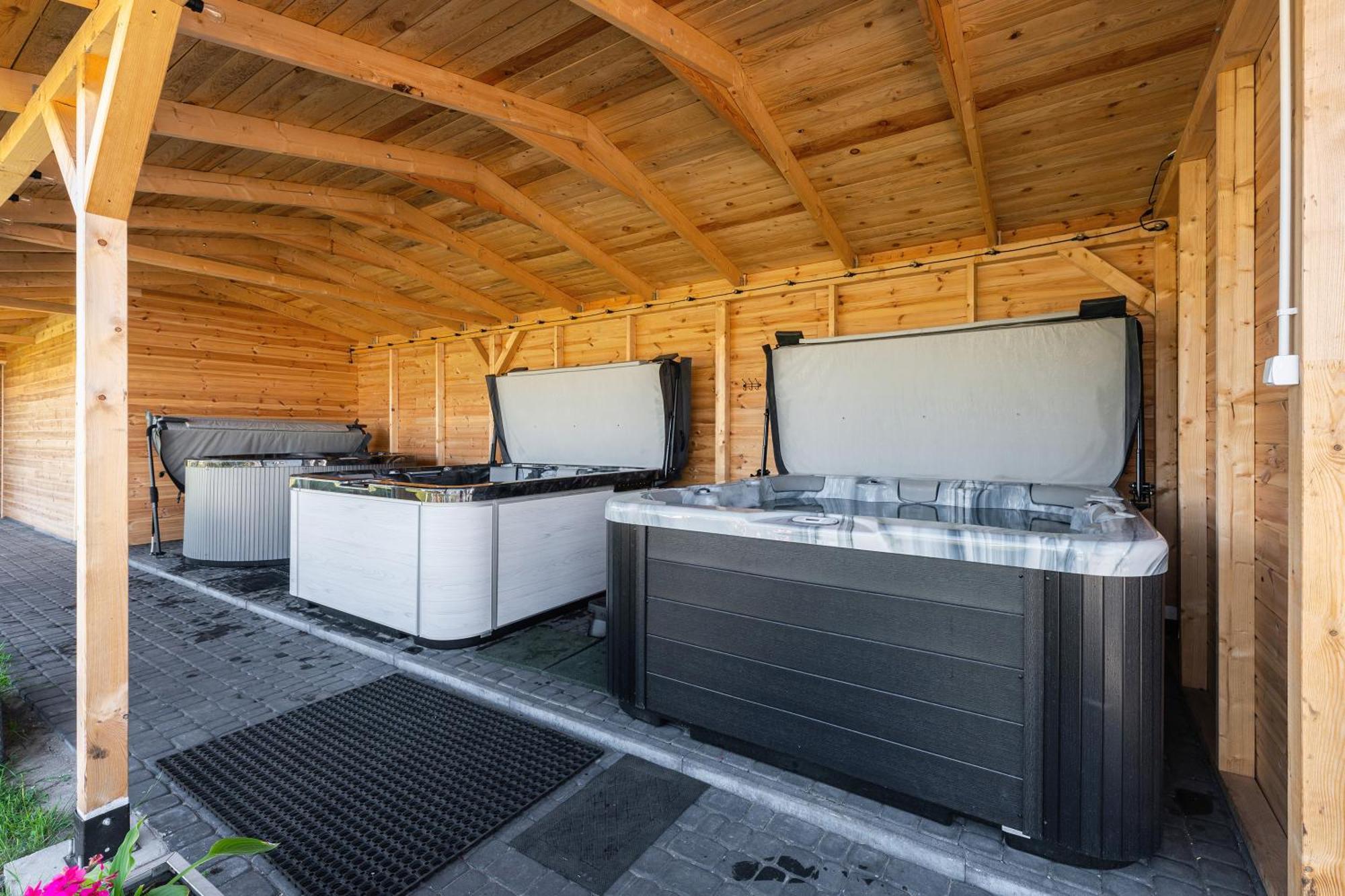 Domki I Pokoje Angelo Z Sauna I Jacuzzi- Karwia Dış mekan fotoğraf
